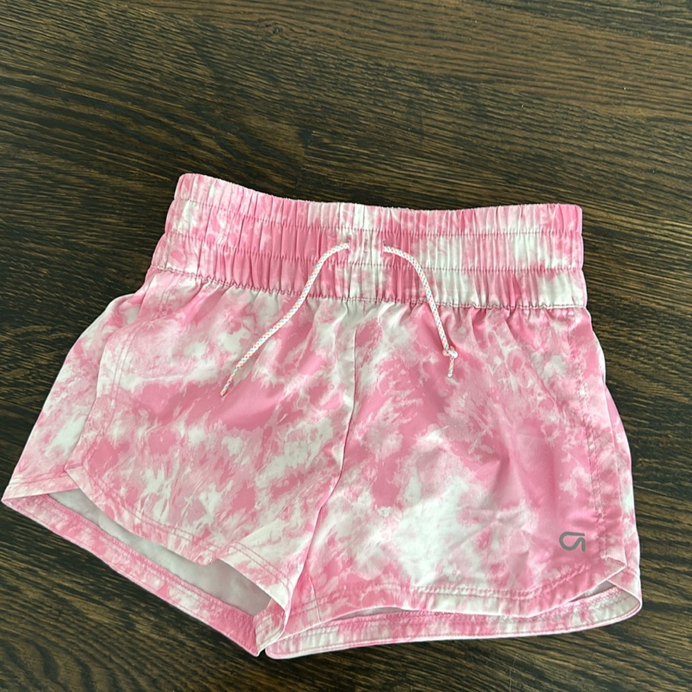 Gap girls shorts size medium. Worn one time.